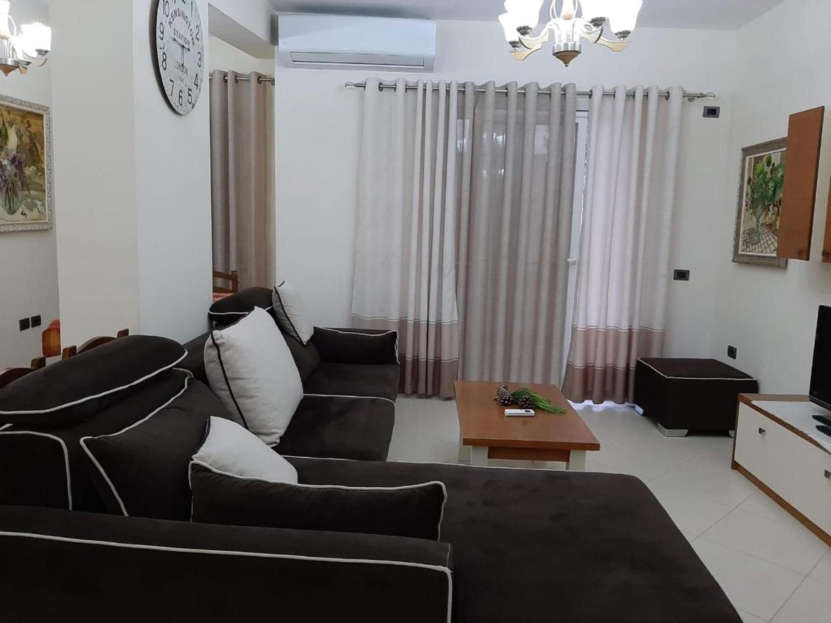 Milka Apartment Golem  Ngoại thất bức ảnh